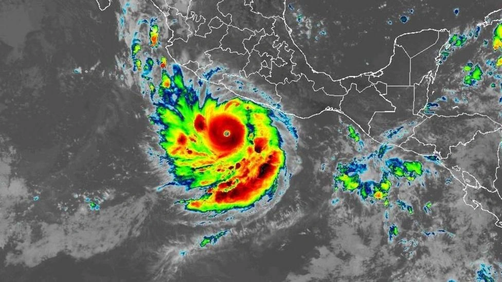 O furacão que colocou litoral do México em alerta em meio ao 'super El Niño'