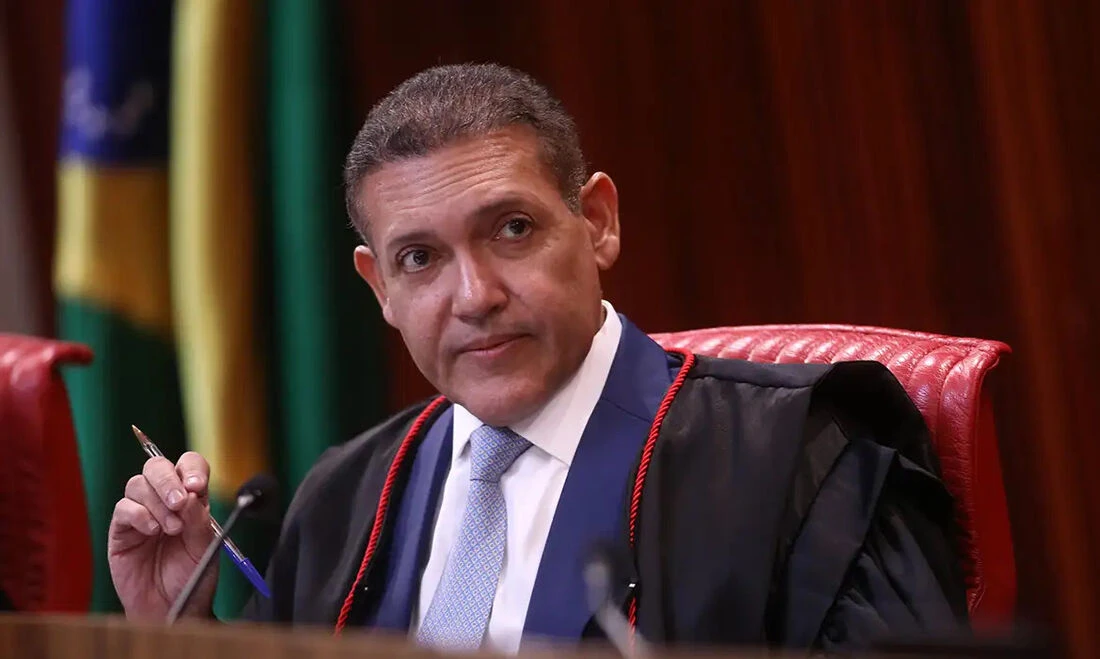 TSE terá outra reunião com embaixadores para explicar urna eletrônica