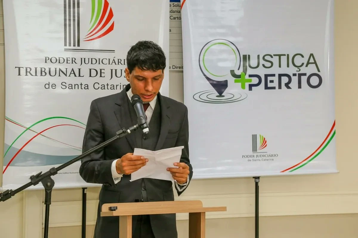 Juiz de origem indígena que atua em Santa Catarina sofre perseguição e preconceito: “Estou vivendo à base de remédios controlados”