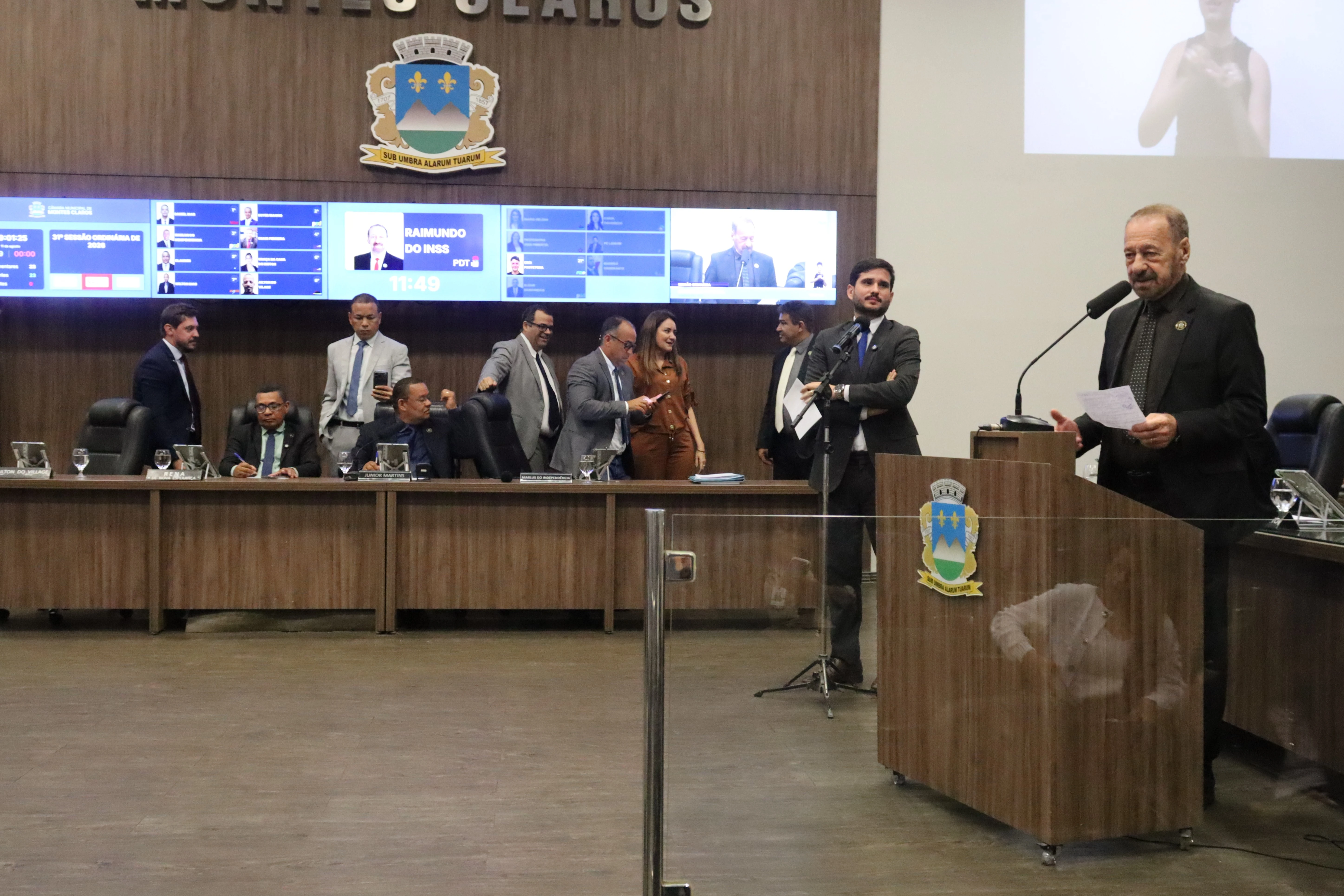 Previdência dos servidores, Naming Rights e incentivo à saúde são aprovados