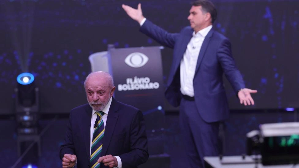 'Caótico' e 'tenso': o que imprensa internacional disse sobre debate