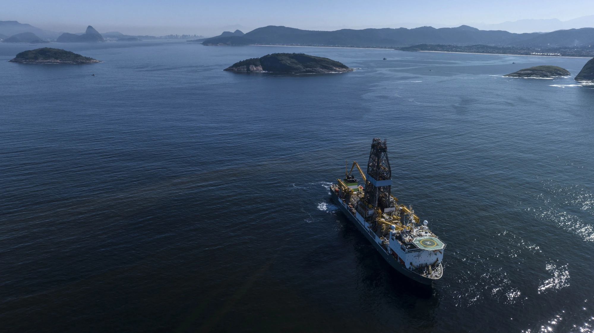 Exportação de petróleo do Brasil caminha para recorde em setembro, indica Secex