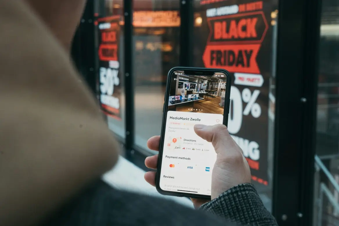 Como acompanhar preços antes da Black Friday e descobrir se o desconto é real